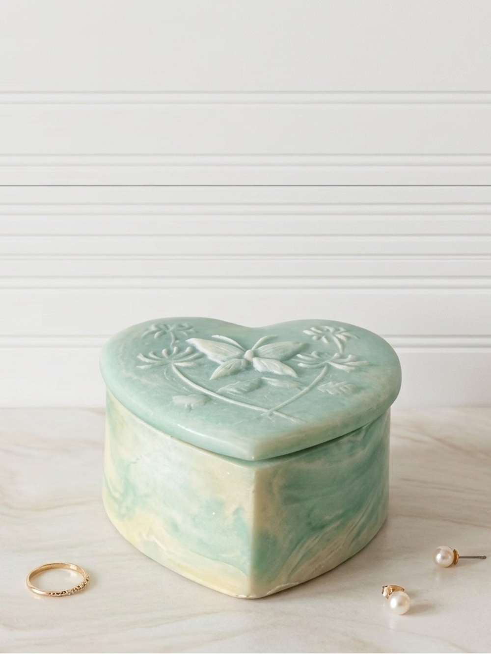 Vintage Romantic Robert Nemith 1970s Incolay Trinket Box